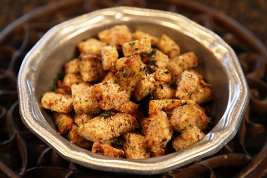 Skillet Croutons
